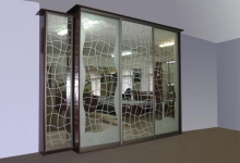 Купить шкаф-купе 3-х дверный, фасады Зеркало с рисунком; Шкаф-купе 3-х дверный, фасады Зеркало с рисунком от производителя